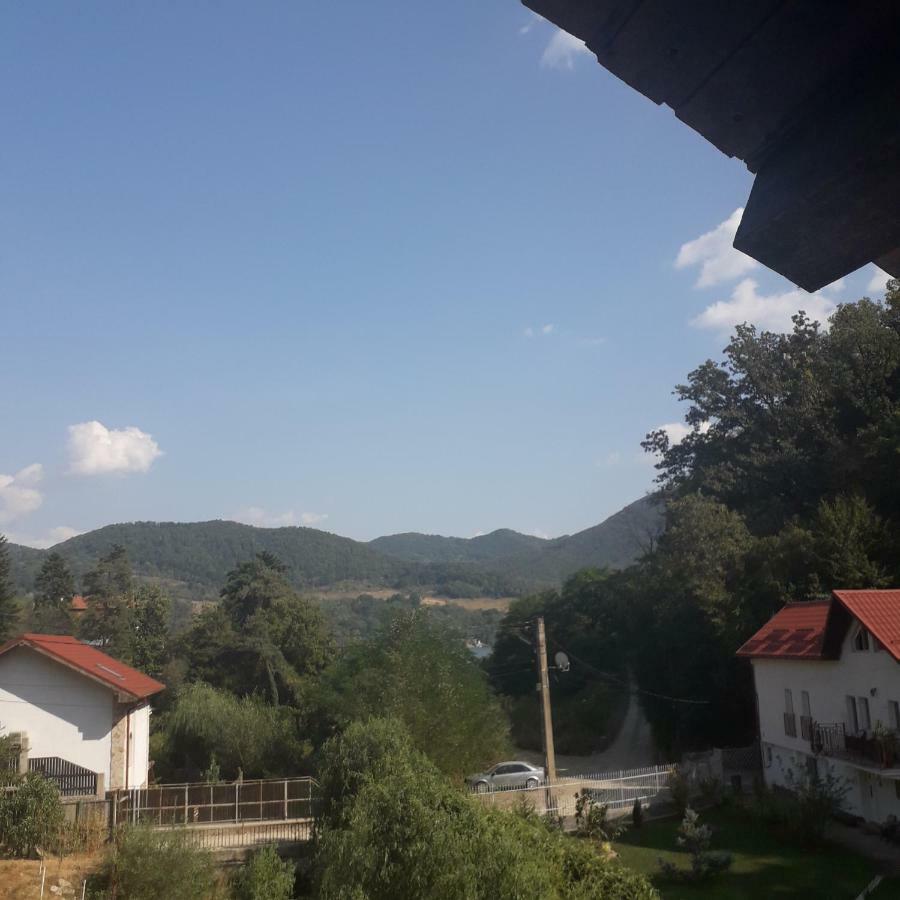 Hotel Casamarinela Orszowa Zewnętrze zdjęcie